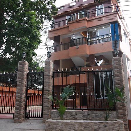 Little Rangpur Inn Buitenkant foto